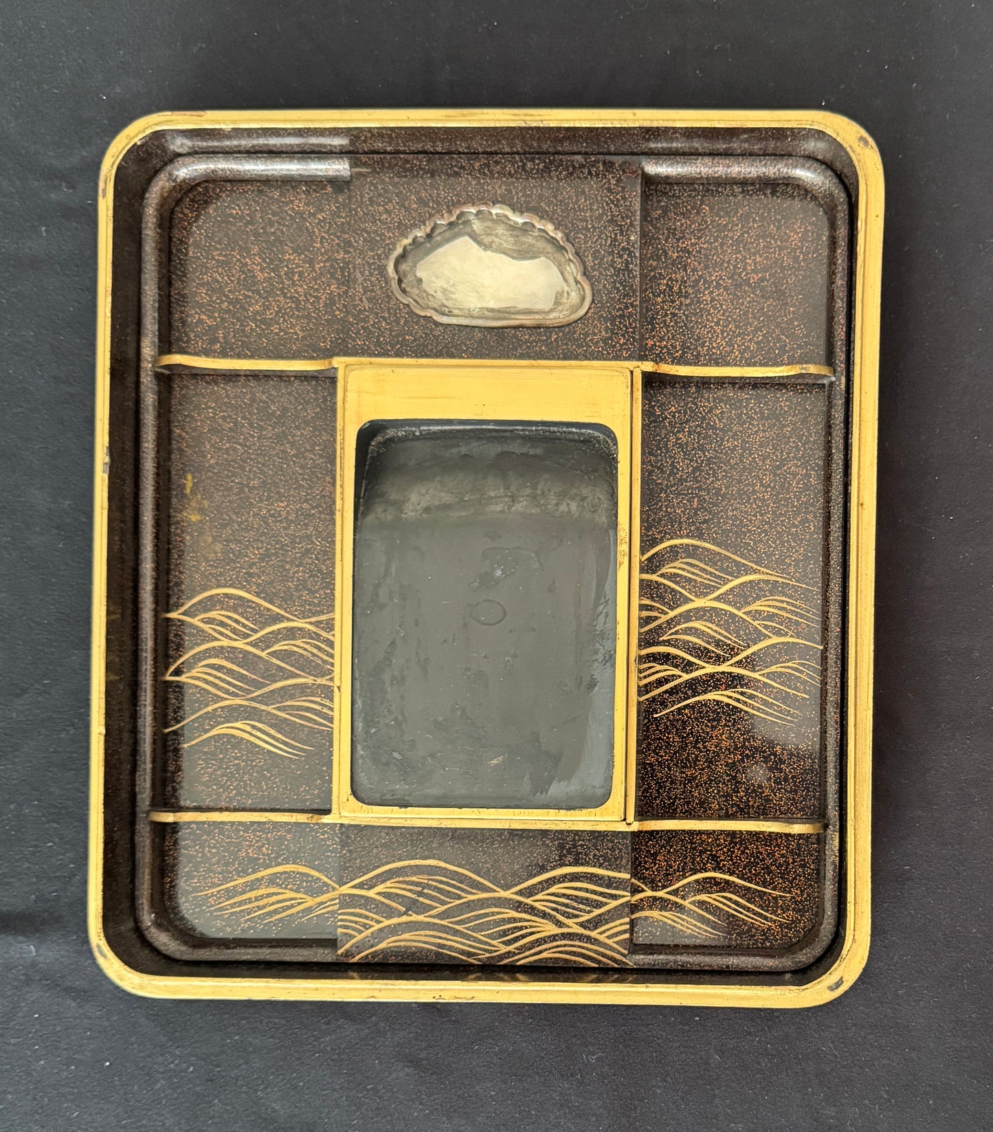 “Kōrin Makie” pair of writing boxes 硯箱 suzuribako | Leaves, falcon / boat under willow | 18th century