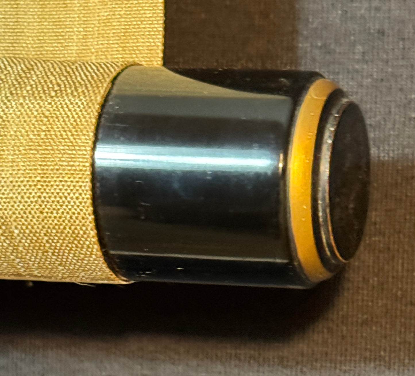 Kalligrafie Drei Herbstgedichte | Fujiwara (Karasumaru) Fuyumitsu  藤原(烏丸) 冬光 | 1473-1516