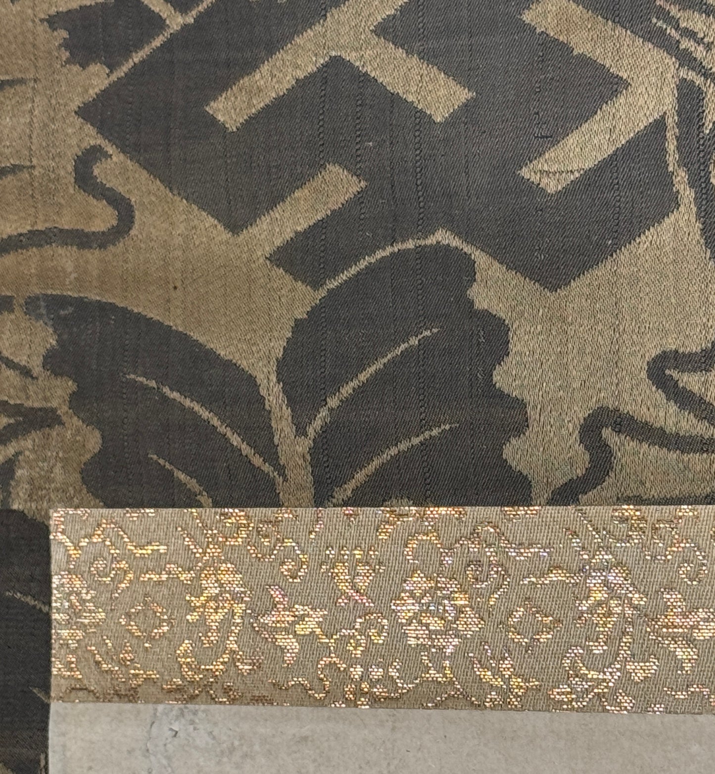 Kalligrafie Schnee 雪 | Tenyū Shōkō 天祐紹杲, Schachtelinschrift 山田義山 (1891-1972) Abt des Daitokuji | 1586-1666