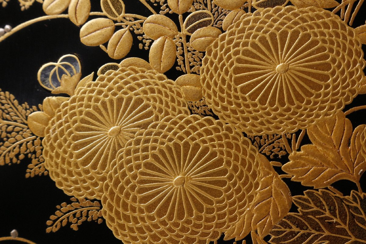 Inkstone Box with Autumn Grasses | Kaga Makie | 20th century